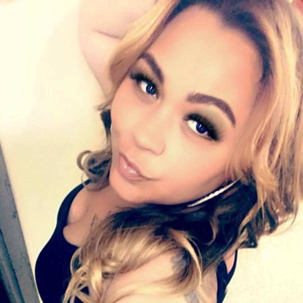 Meet your Posher, Aisha